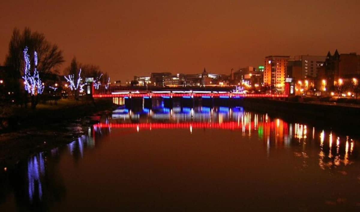 Glasgow City Centre G1 Penthouse With Riverviews - Duplex Kültér fotó